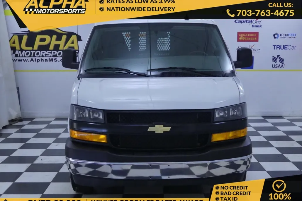 2023 Chevrolet Express 2500 Cargo photo 1