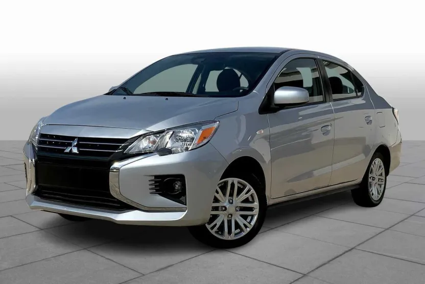 2024 Mitsubishi Mirage G4 LE photo 1