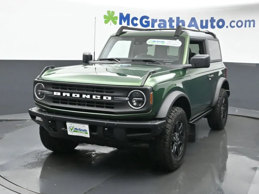 2024 Ford Bronco Black Diamond photo 1