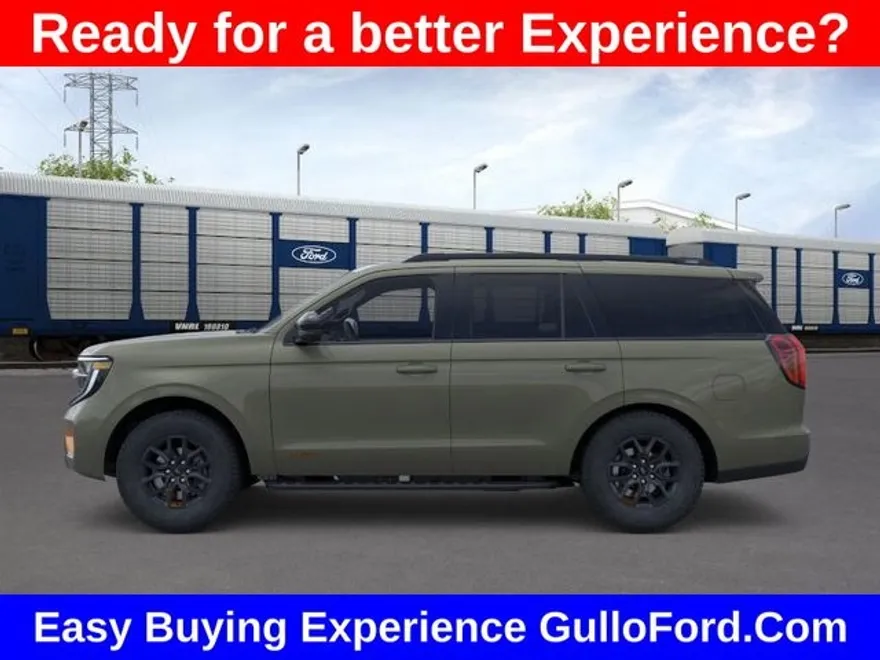 2025 Ford Expedition photo 1
