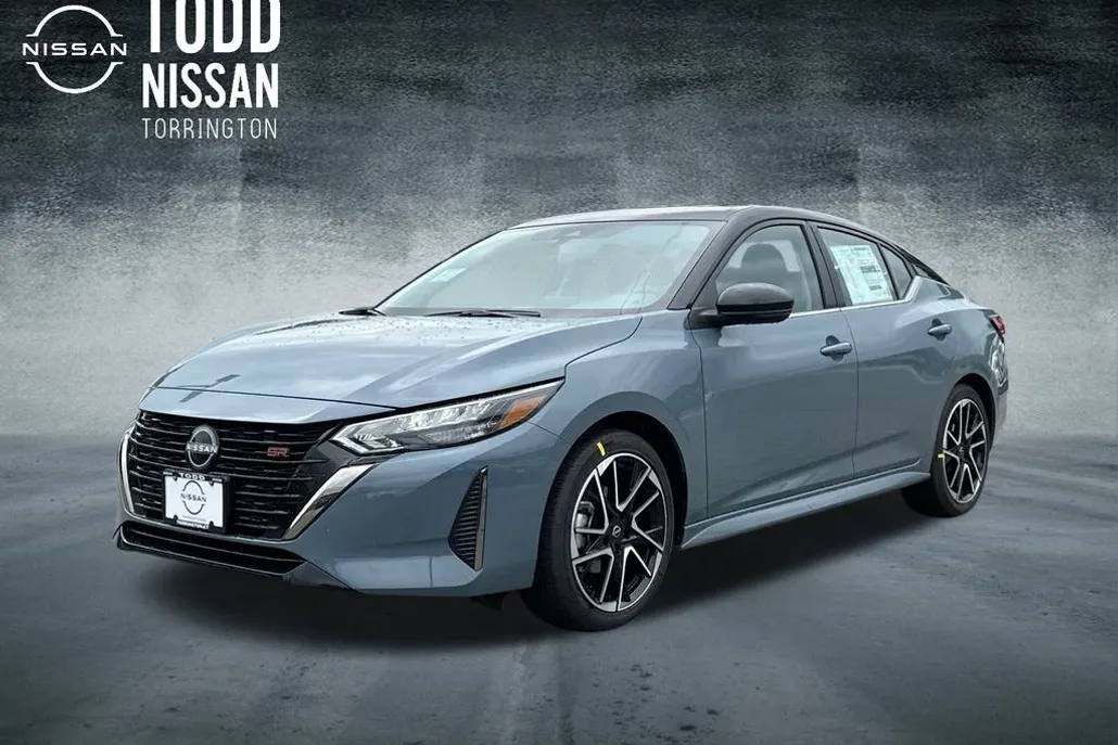 2025 Nissan Sentra SR photo 1