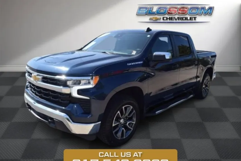 2022 Chevrolet Silverado 1500 LT photo 1
