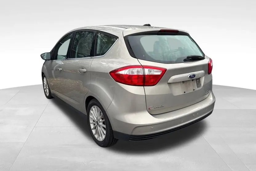 2015 Ford C-Max Hybrid SEL photo 1