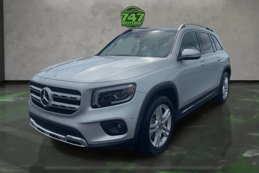 2021 Mercedes Benz GLB 250 photo 1