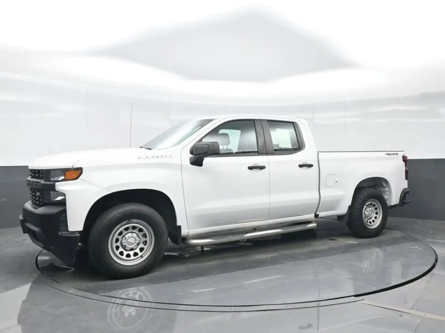 2020 Chevrolet Silverado 1500 photo 1