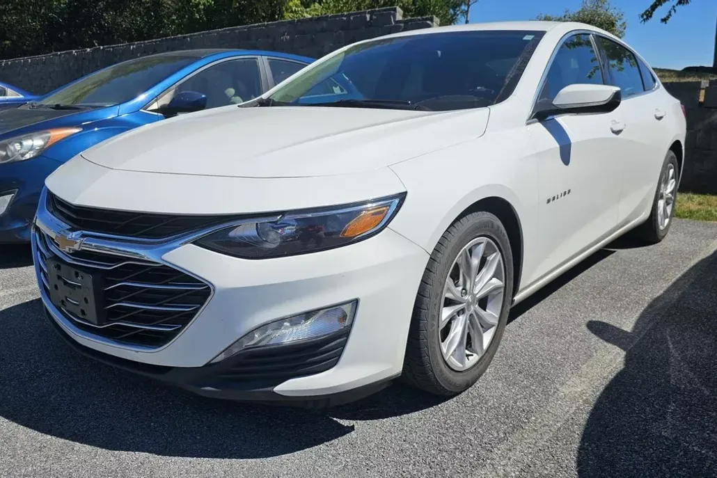 2020 Chevrolet Malibu 1LT photo 1
