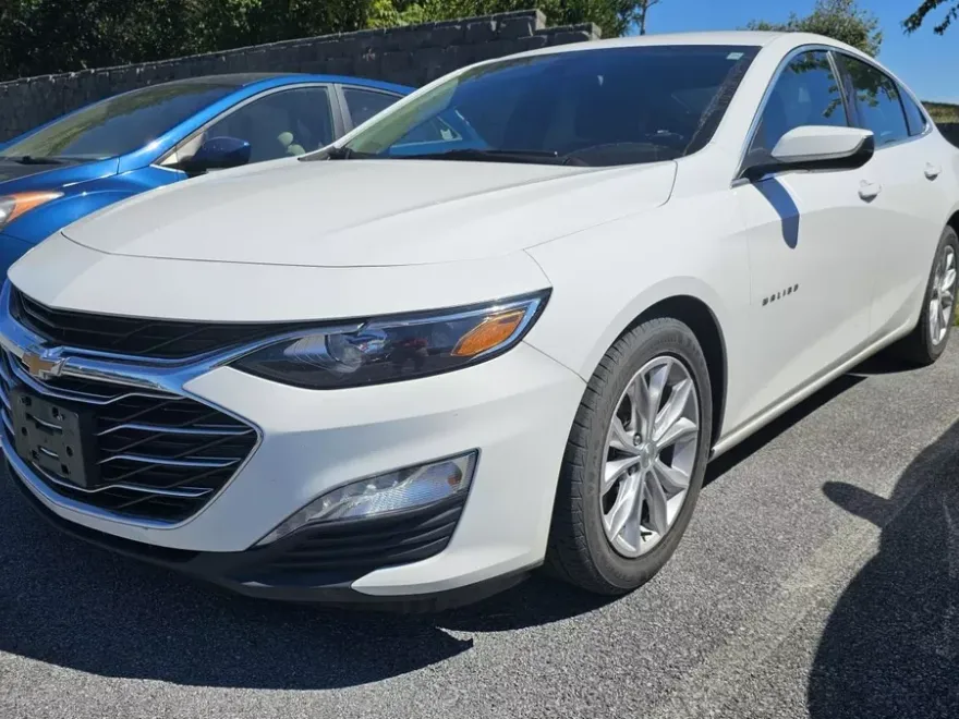 2020 Chevrolet Malibu 1LT photo 1