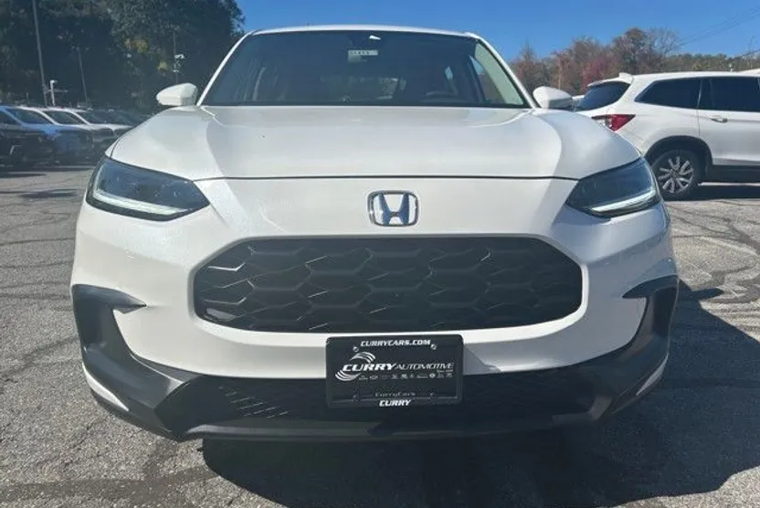 2023 Honda HR-V LX photo 1