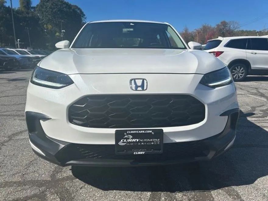 2023 Honda HR-V LX photo 1