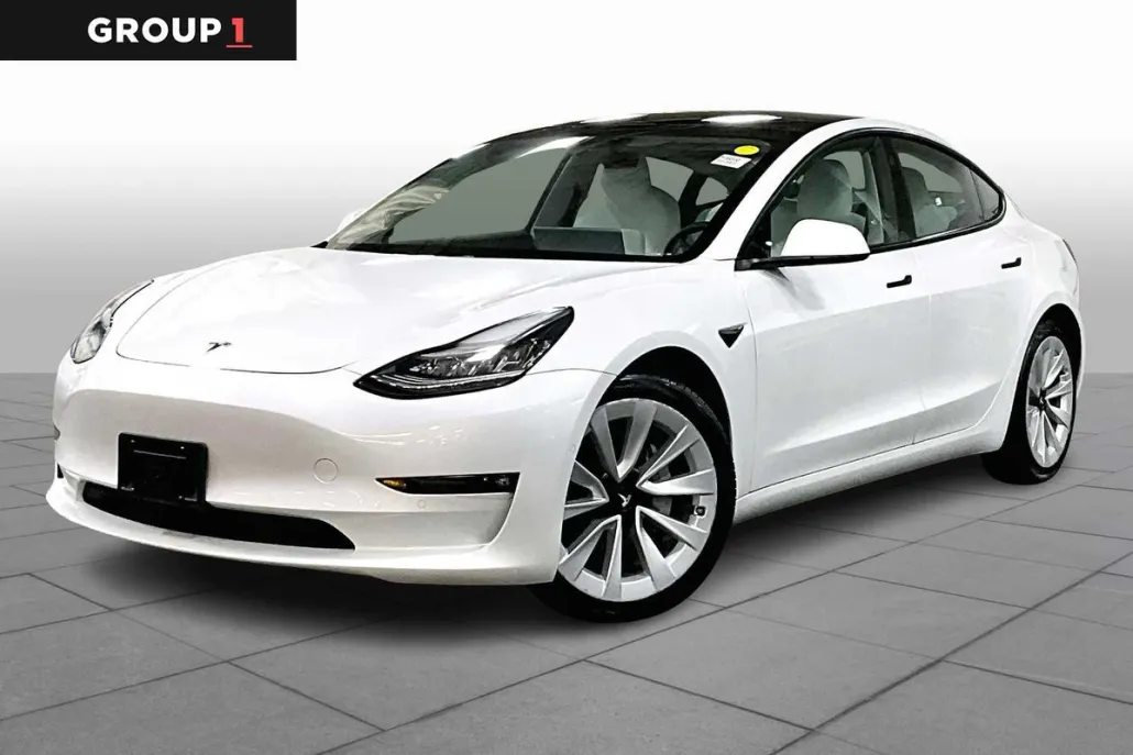 2021 Tesla Model 3 Long Range photo 1