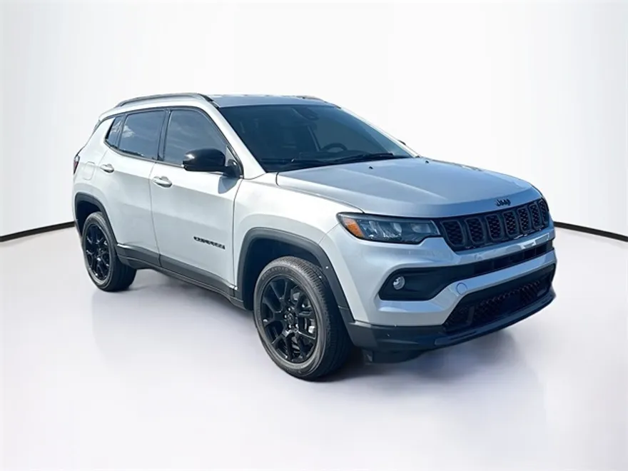 2025 Jeep Compass Latitude photo 1