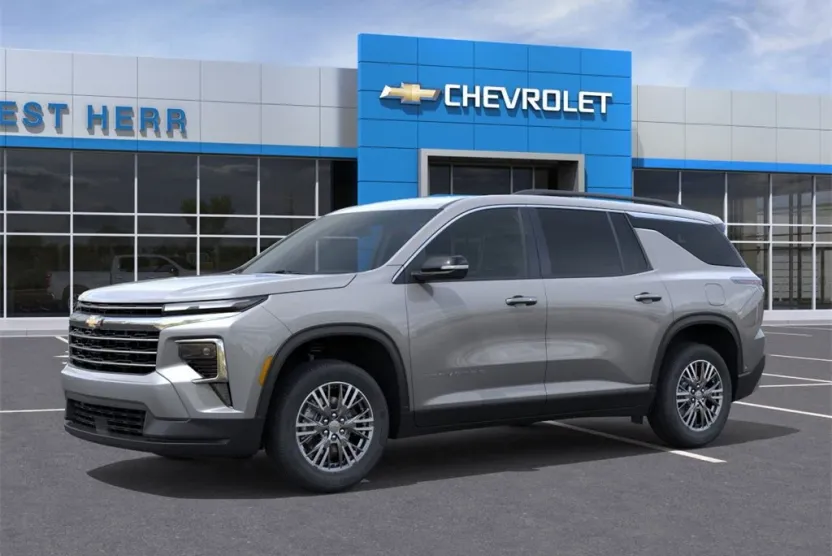 2026 Chevrolet Traverse photo 1