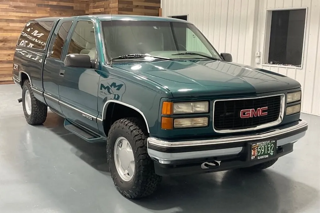 1996 Gmc Sierra 1500 SLE photo 1