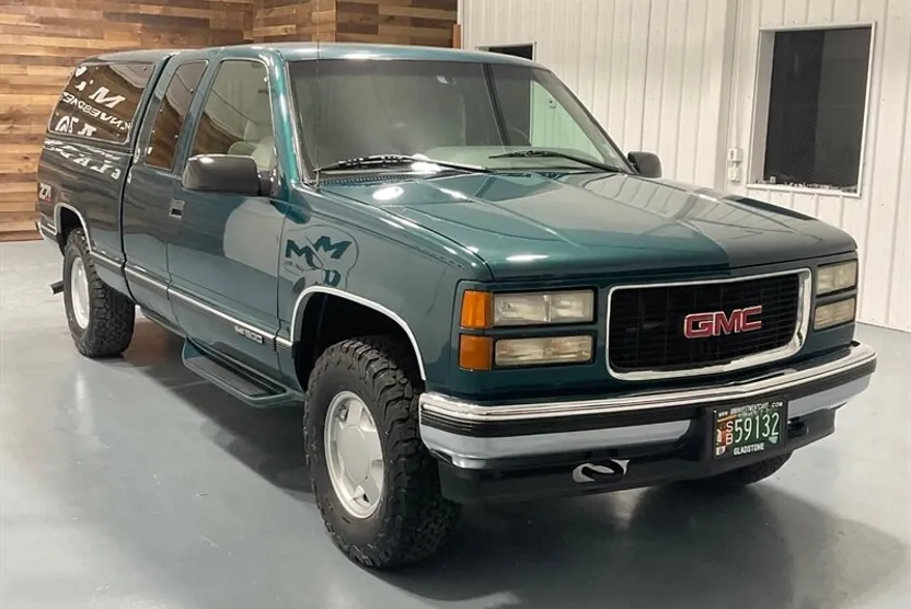 1996 Gmc Sierra 1500 SLE photo 1
