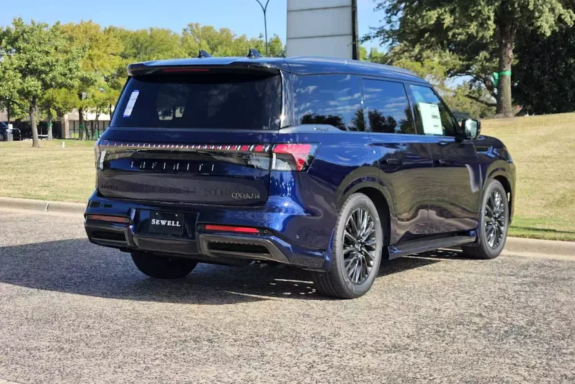 2026 Infiniti QX80 photo 1