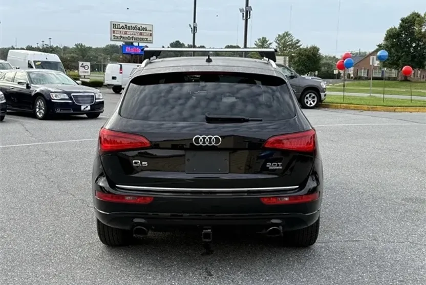 2017 Audi Q5 2.0T Premium photo 1