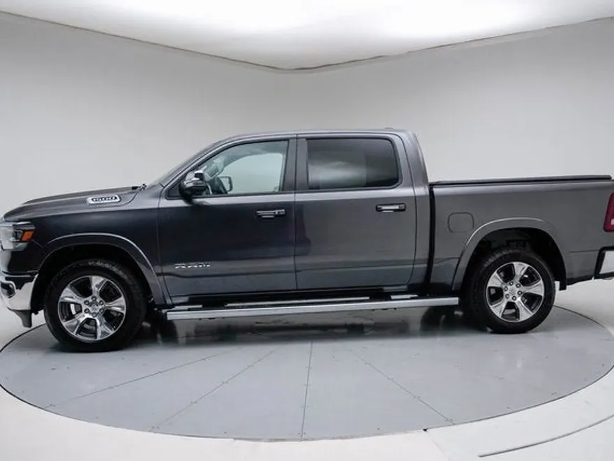 2022 Ram 1500 Laramie photo 1