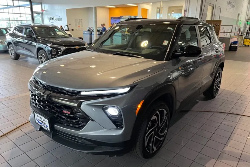 2025 Chevrolet Trailblazer RS photo 1