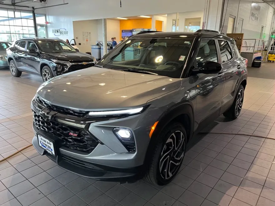 2025 Chevrolet Trailblazer RS photo 1