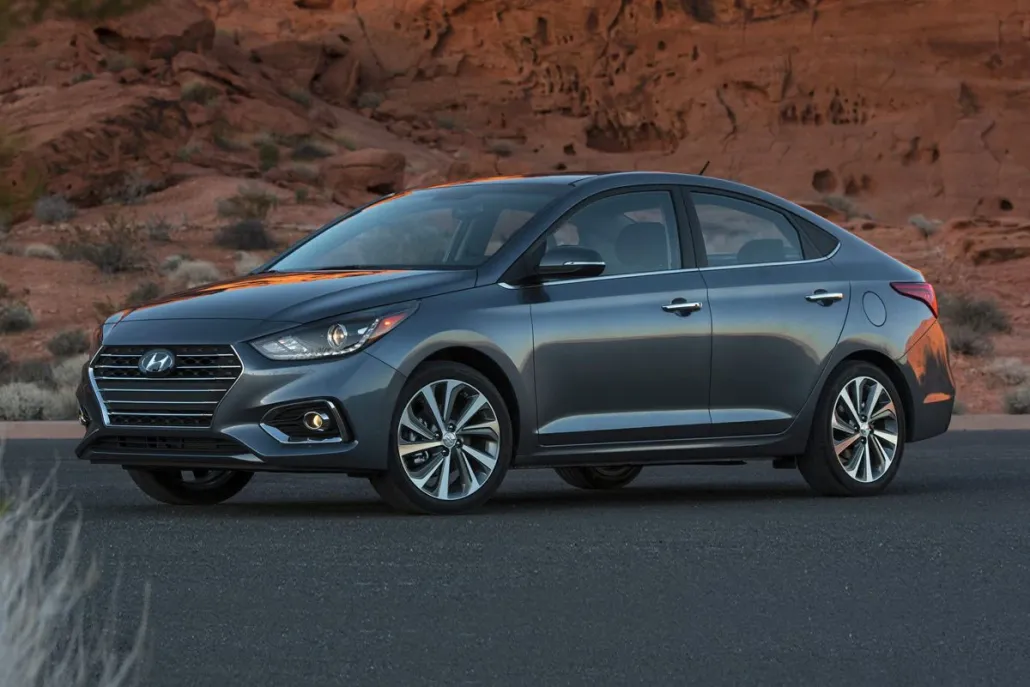 2022 Hyundai Accent SE photo 1