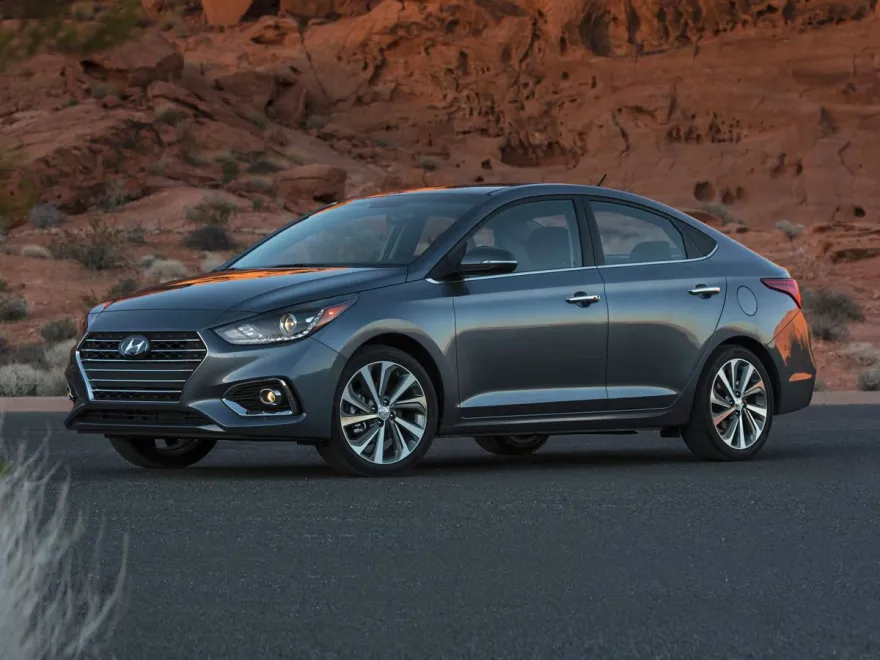 2022 Hyundai Accent SE photo 1