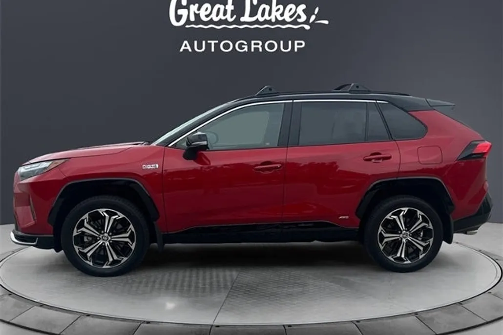 2024 Toyota RAV4 Prime XSE photo 1