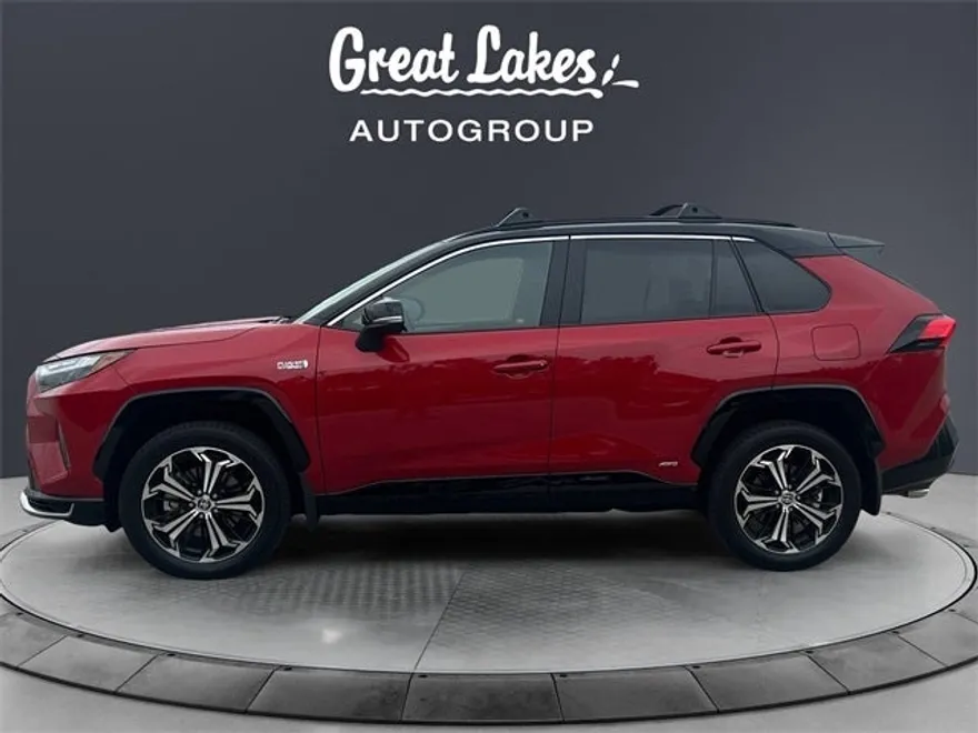 2024 Toyota RAV4 Prime XSE photo 1