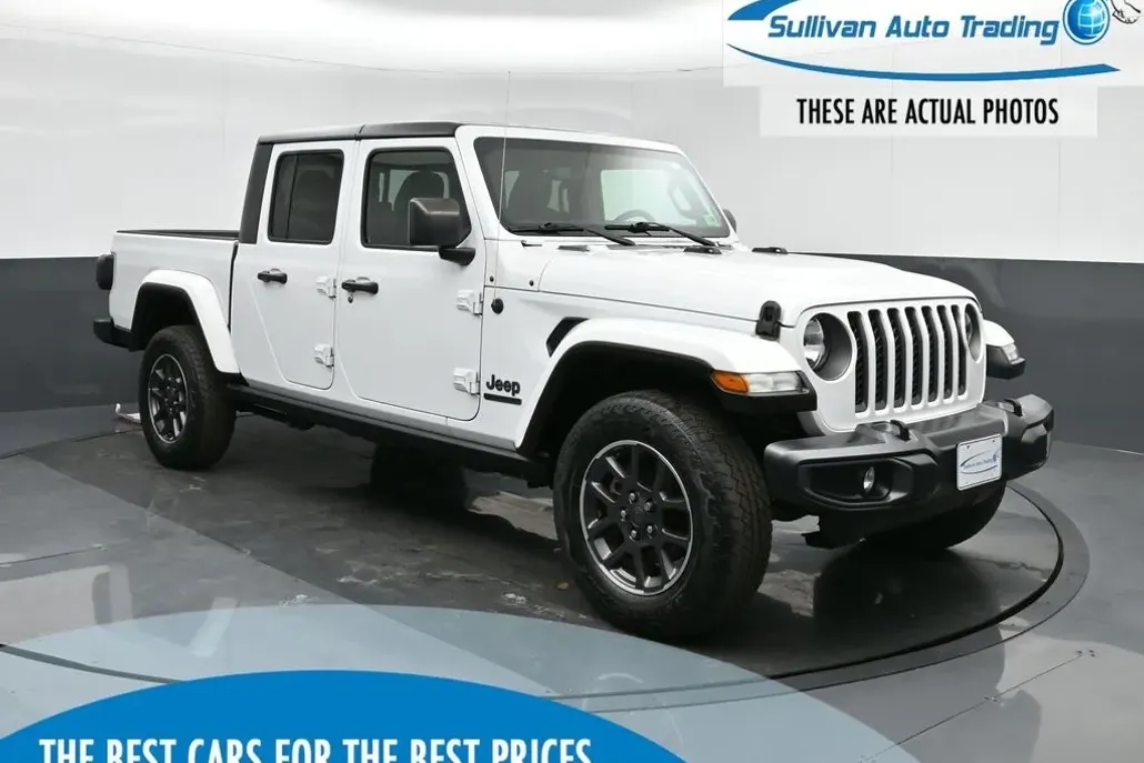 2021 Jeep Gladiator Altitude photo 1
