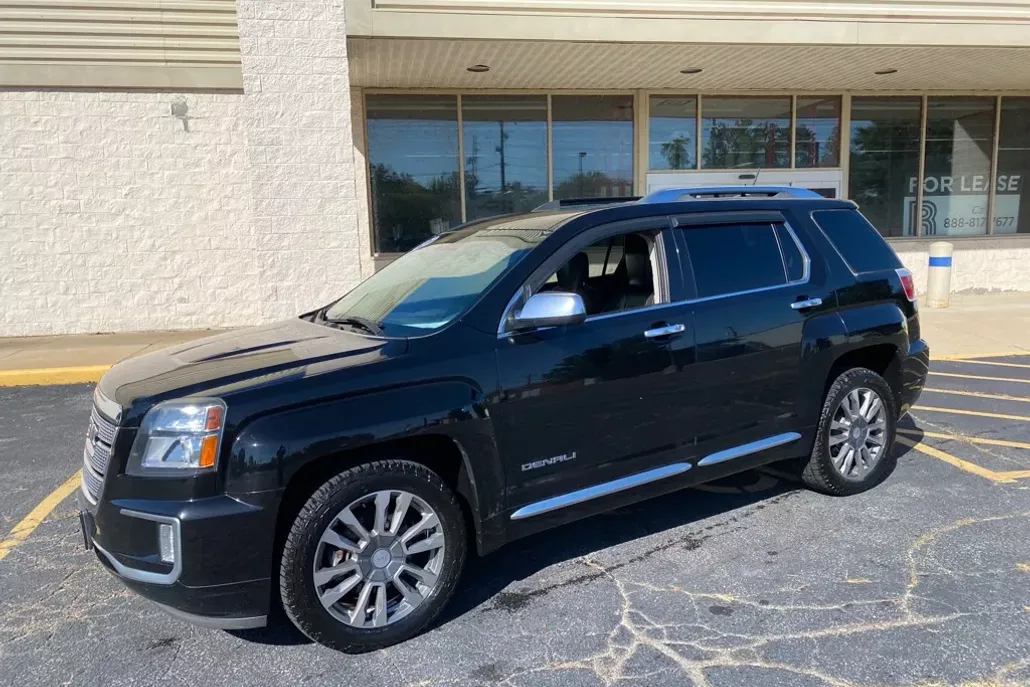 2017 Gmc Terrain Denali photo 1