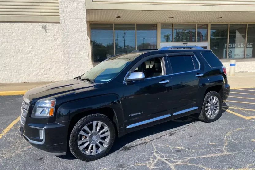 2017 Gmc Terrain Denali photo 1