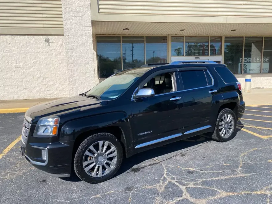 2017 Gmc Terrain Denali photo 1