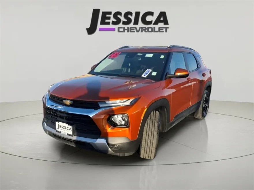 2023 Chevrolet Trailblazer LT photo 1
