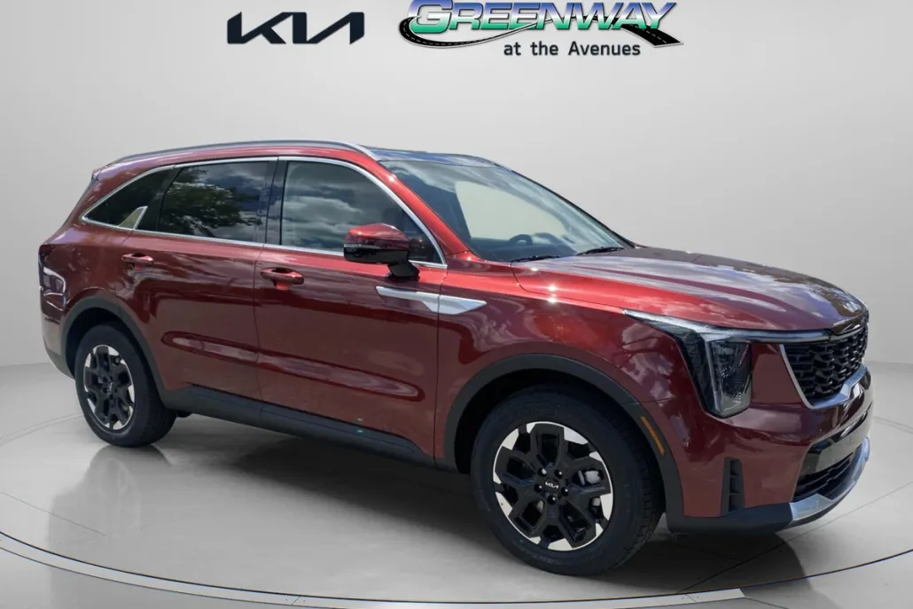 2025 Kia Sorento S photo 1