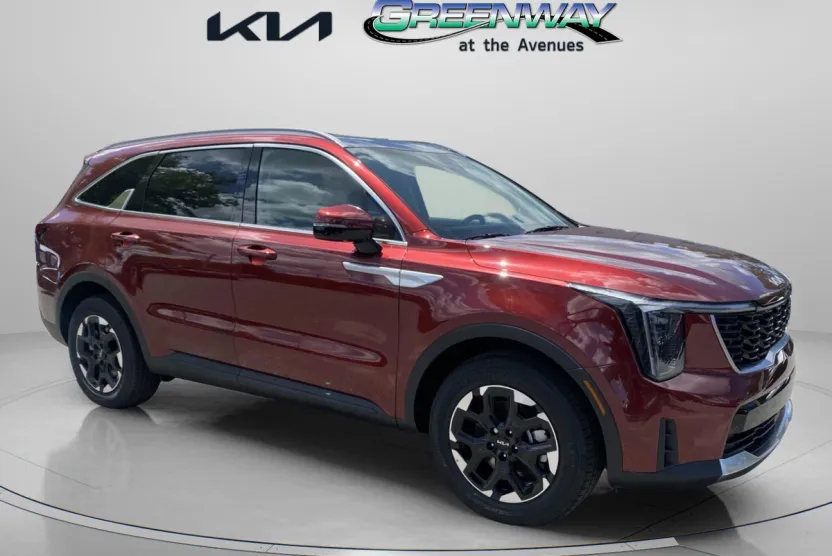 2025 Kia Sorento S photo 1