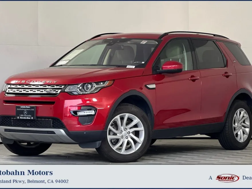 2017 Land Rover Discovery Sport HSE photo 1
