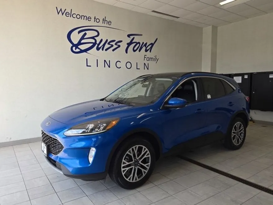 2021 Ford Escape SEL photo 1