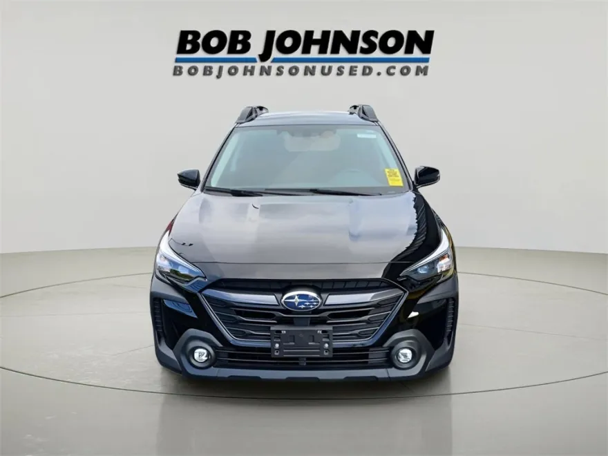 2023 Subaru Outback Premium photo 1