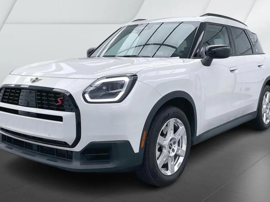 2025 Mini Countryman S ALL4 photo 1