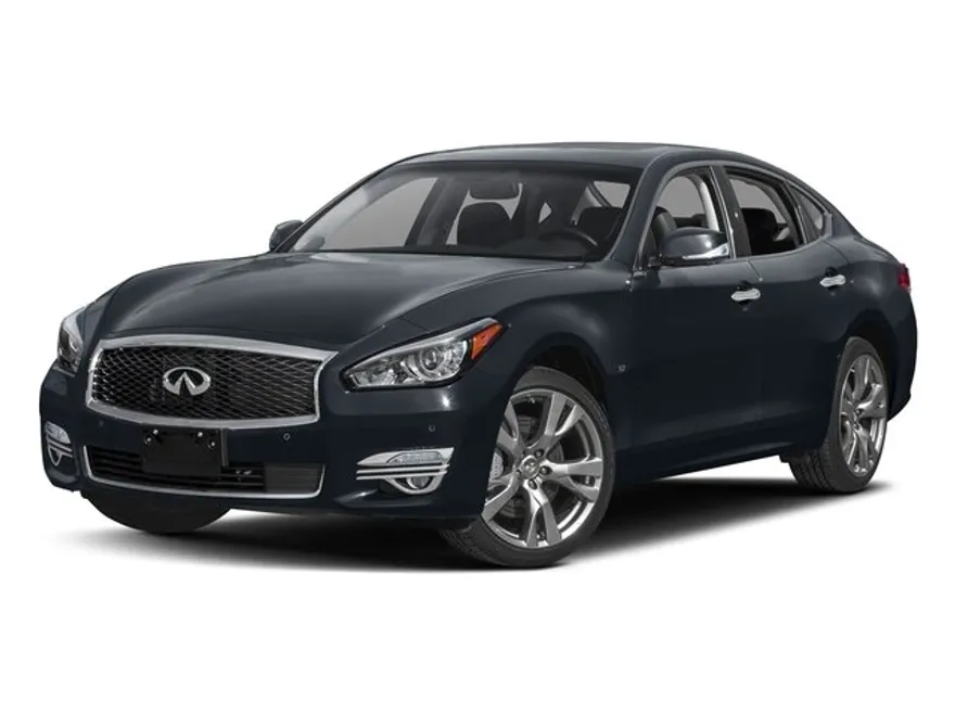 2017 Infiniti Q70 photo 1
