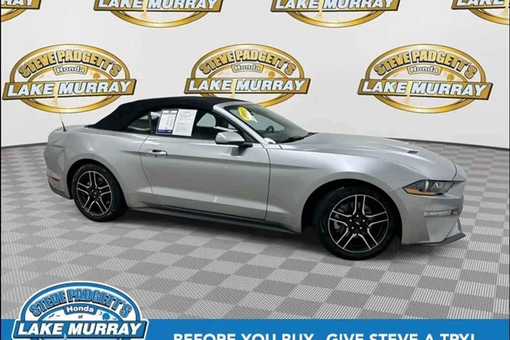 2021 Ford Mustang EcoBoost Premium photo 1