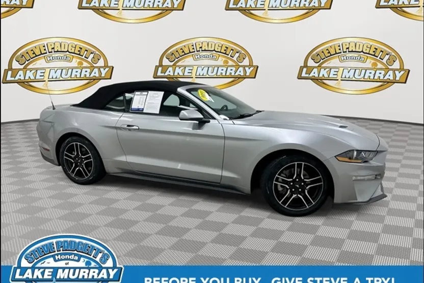 2021 Ford Mustang EcoBoost Premium photo 1