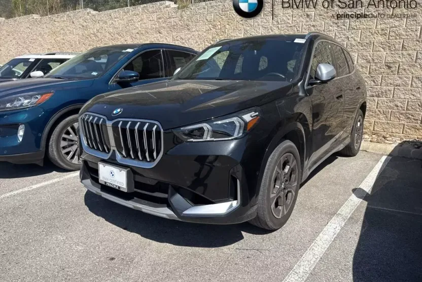 2023 Bmw X1 XDrive28i photo 1