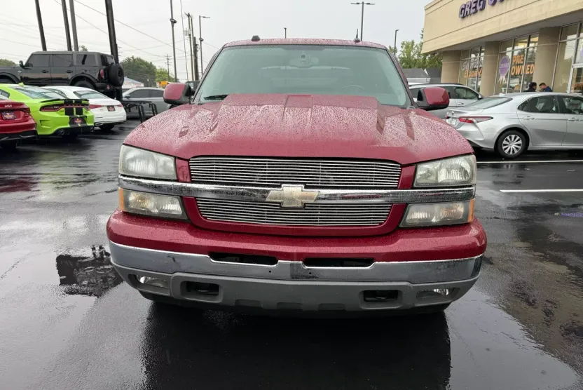 2005 Chevrolet Avalanche Z71 photo 1