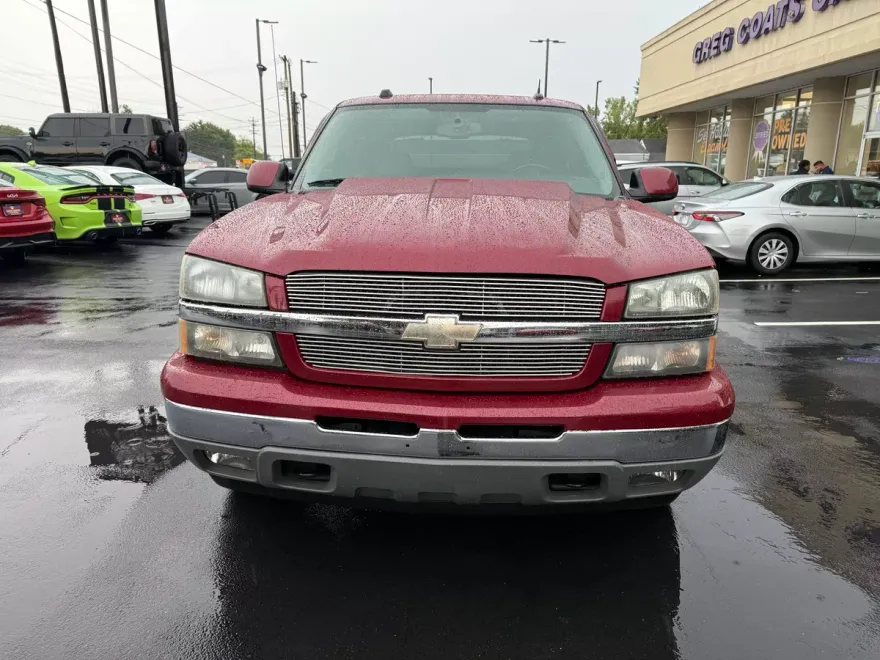 2005 Chevrolet Avalanche Z71 photo 1