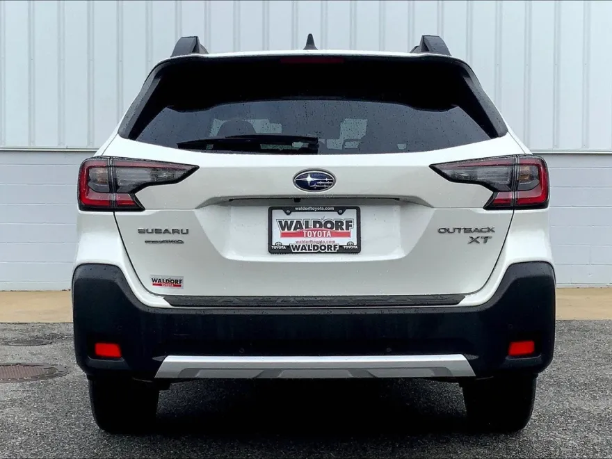 2024 Subaru Outback Limited XT photo 1