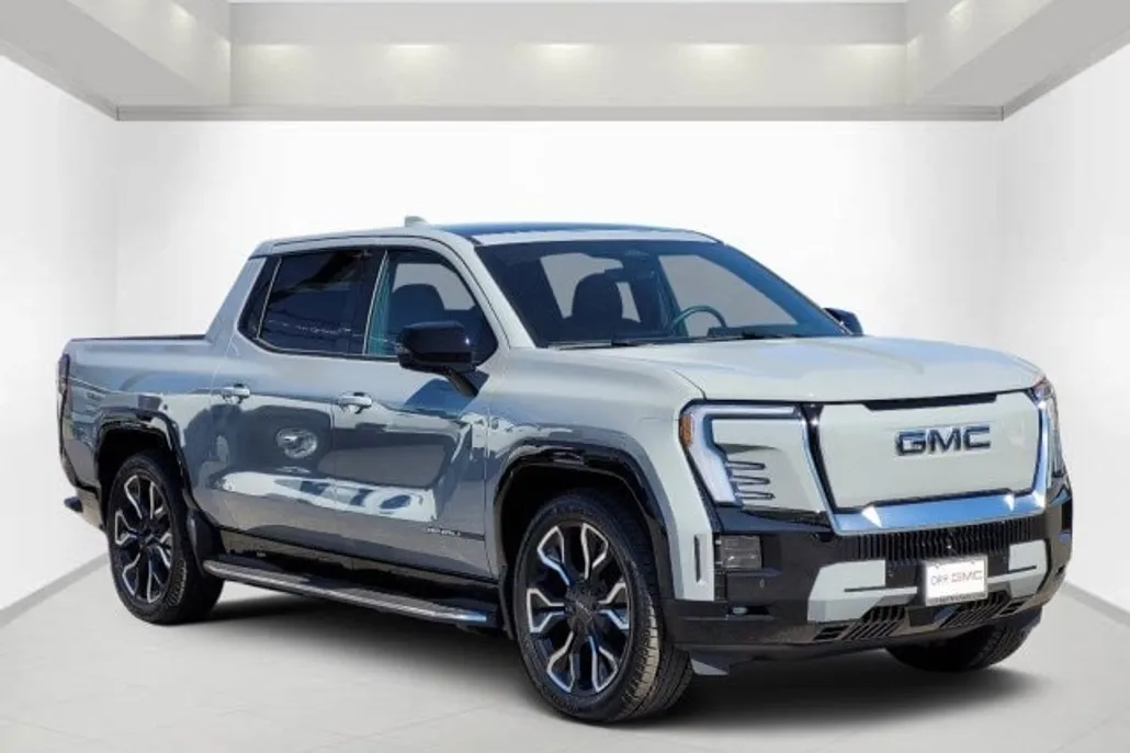 2025 Gmc Sierra EV Denali photo 1