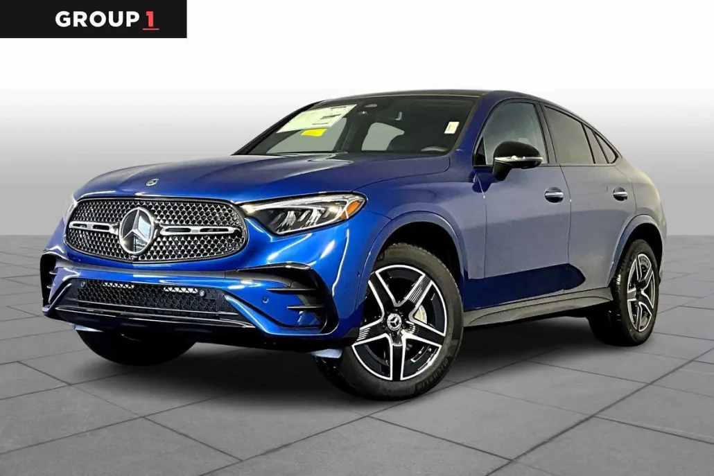 2025 Mercedes Benz GLC 300 4MATIC photo 1
