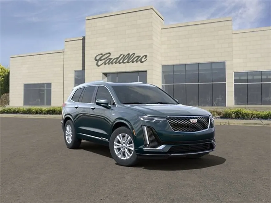 2025 Cadillac XT6 Luxury photo 1