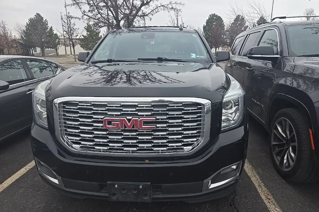 2020 Gmc Yukon Denali photo 1