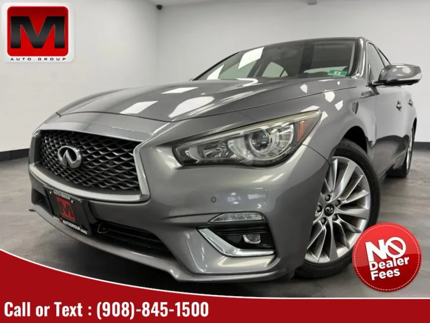 2018 Infiniti Q50 3.0t LUXE AWD photo 1